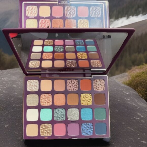 Tarte Maneater Palette - Picture 2 of 4